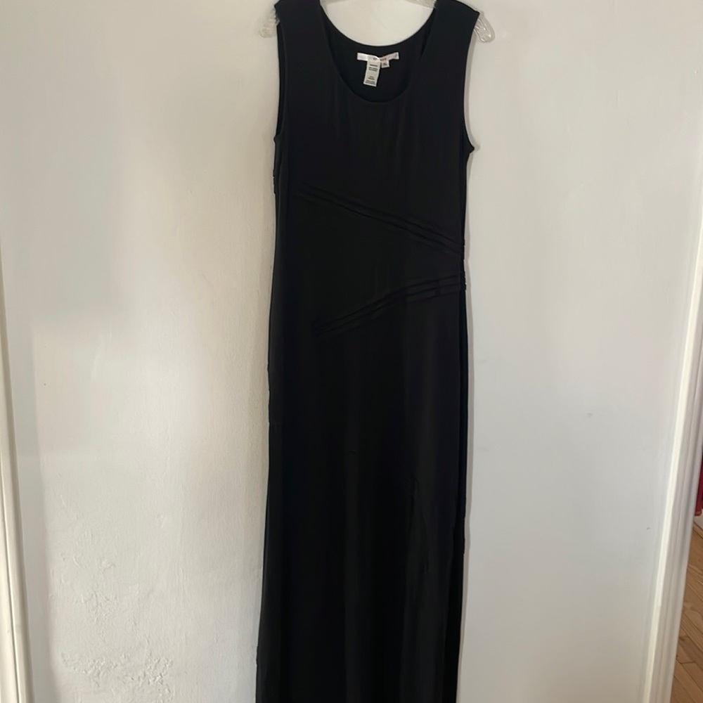 Black stretchy dress